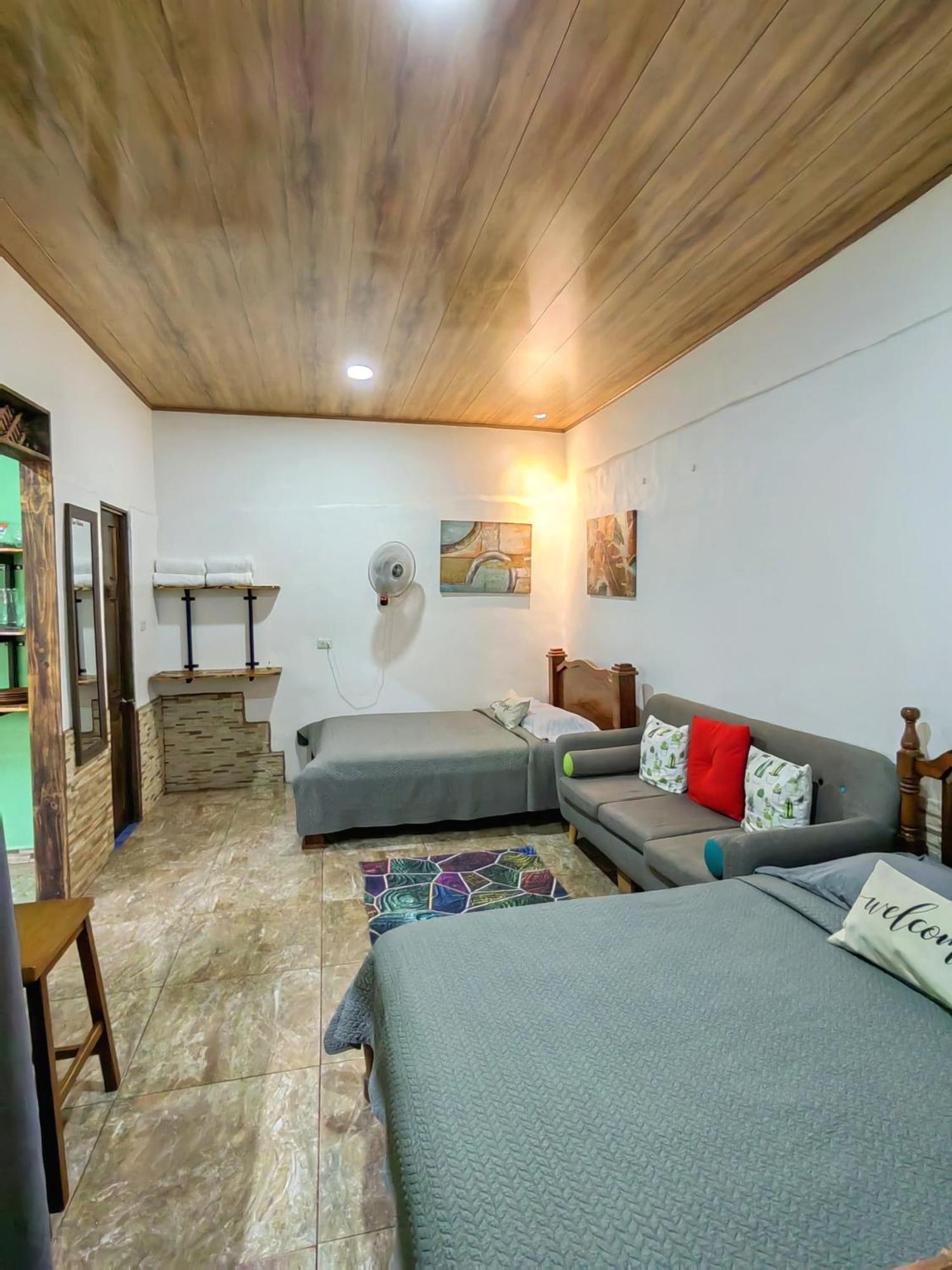 Casa Victoria * Puntarenas